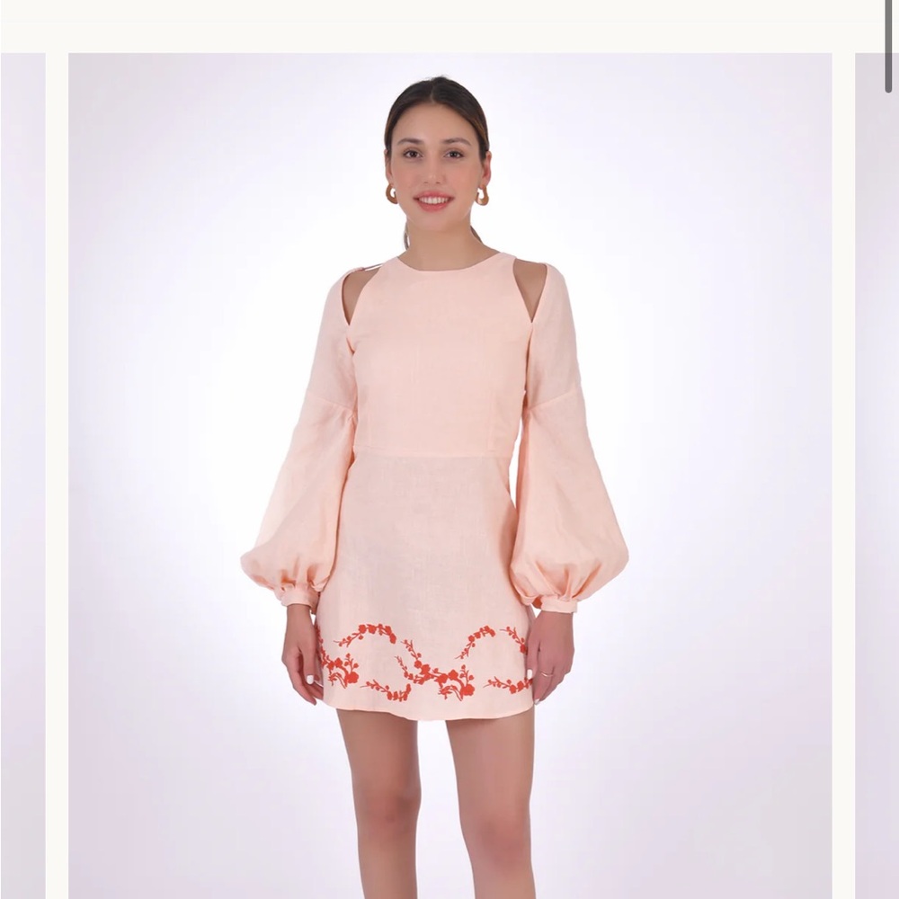 NWT FANM MON size small Gizem Marassa | Peach